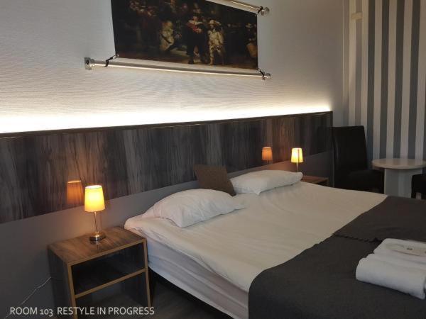 Hotel Wijkerhaven Beverwijk Esterno foto