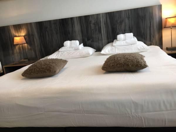 Hotel Wijkerhaven Beverwijk Esterno foto